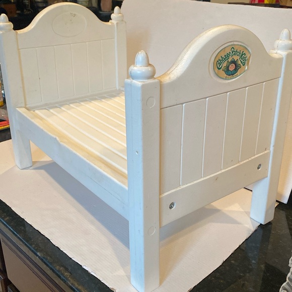 Vintage 1986 Cabbage Patch Doll Bed - Picture 1 of 6